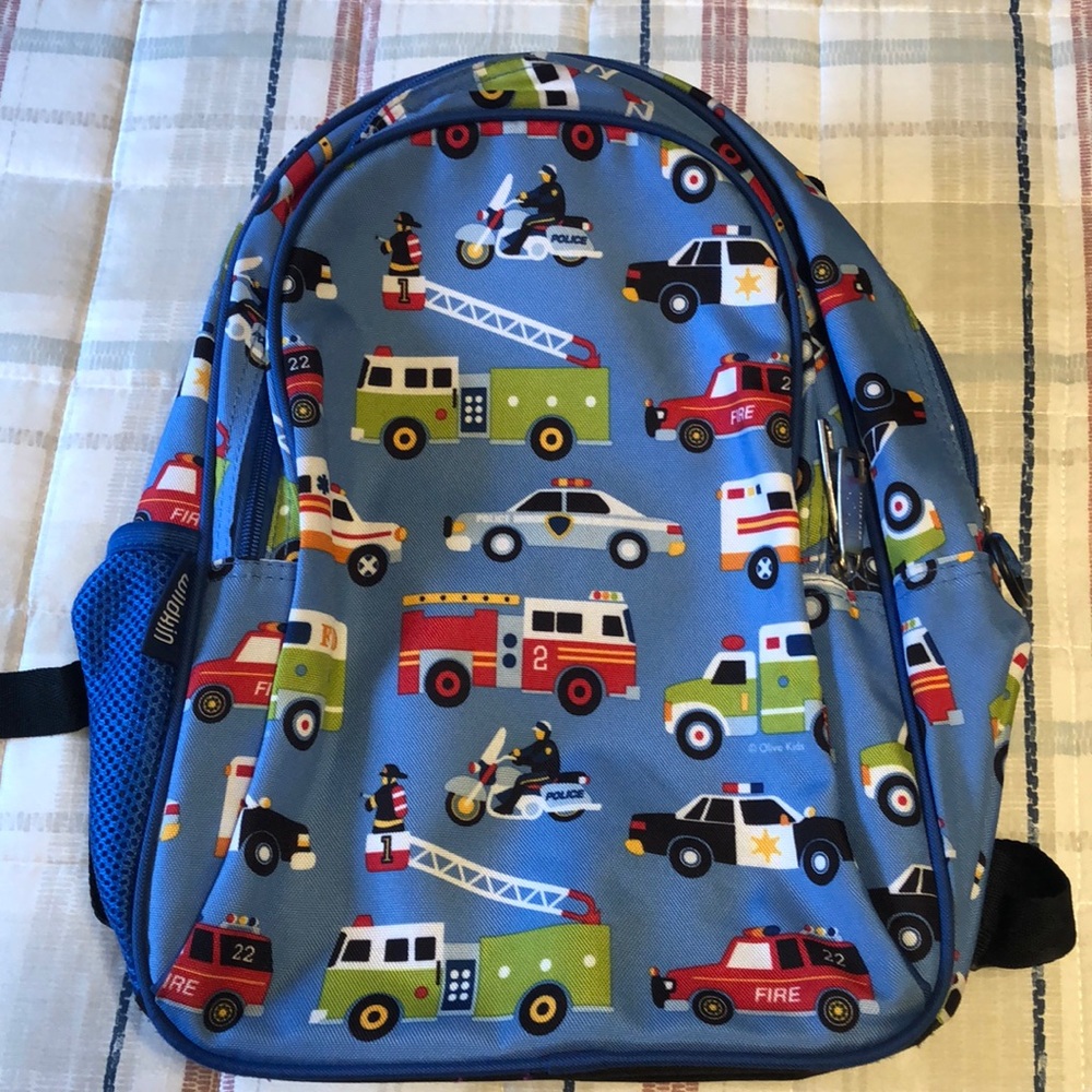 Wildkin Bookbag rescue vehicles